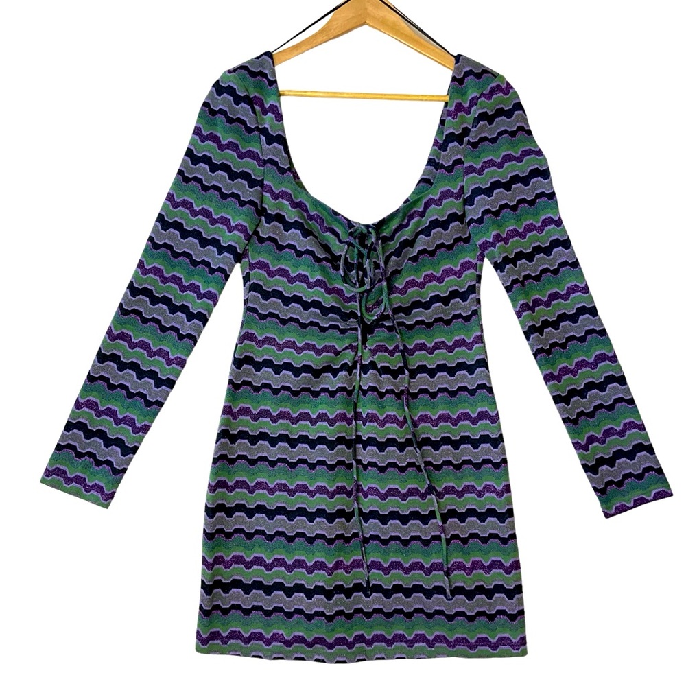 ZARA sz Medium Dress Plunging Neckline Sparkly Zig Zag Stripes Versatile Purple